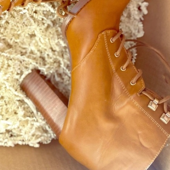 Aldo Brown - Tan Bootie - Picture 5 of 5